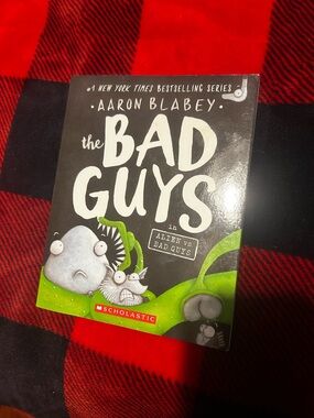 Scholastic The Bad Guys — Black & Green Cover